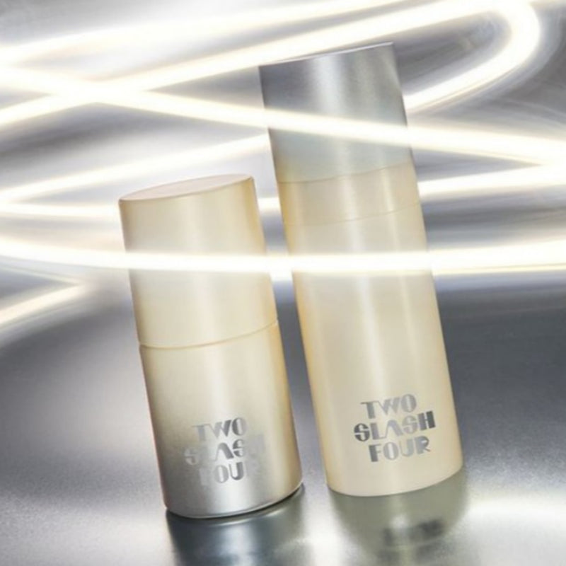 TWO SLASH FOUR Flash Spot Concealer 13.5g