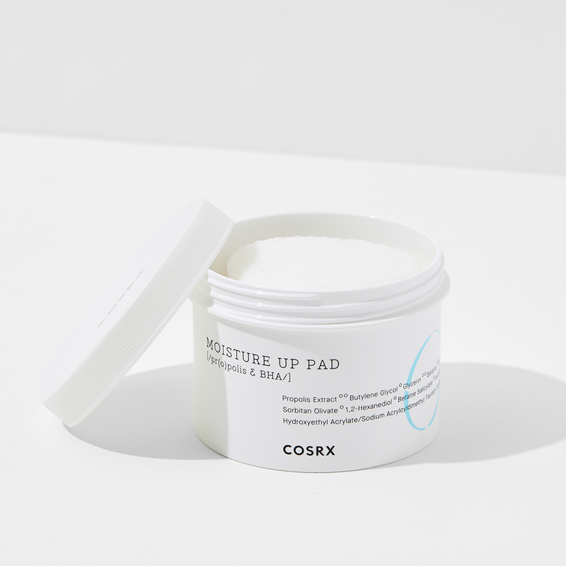 Highly convenient way of nourishing, Moisturizing the dry skin, Formulated with propolis extract, Leaving the skin smooth and comfortable, Soothing