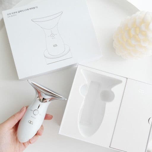 OA Aqua Galvanic Massager Face Skin Care Device.