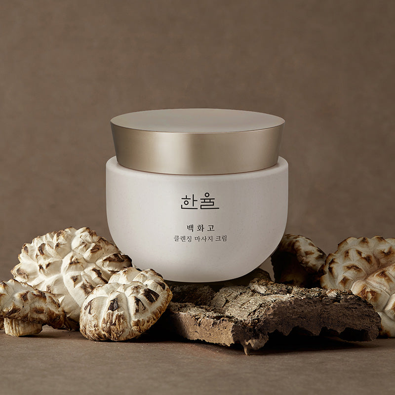 Various skin wastes like makeup and fine dust cleanly removed, Gently removes makeup, Keeps natural, Healthy skin