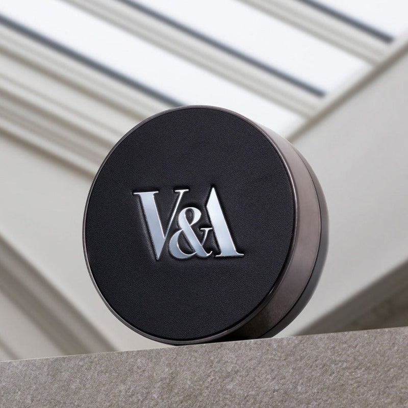 V&A Long Wear Cushion Foundation SPF50+/PA++++ 15g.