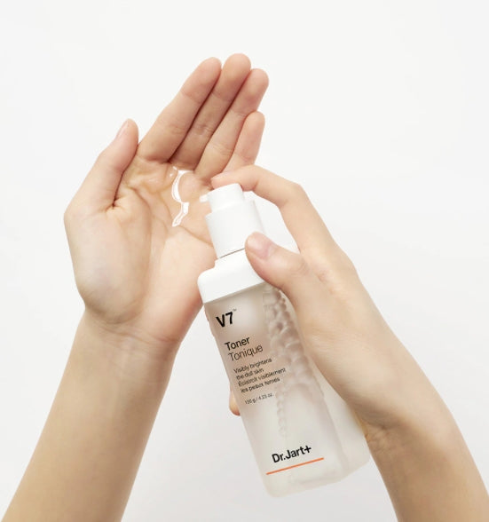 Liquid, Acne and Blemishes, Dullness, Firmness and Elasticity, Vitamin contained