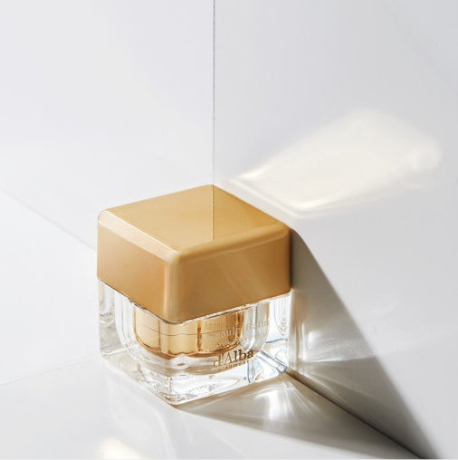 Anti aging cream, Increases dry and flaky skin, Elasticity in the change of seasons, Supplements elasticity, Moisture to wrinkles and dry skin
