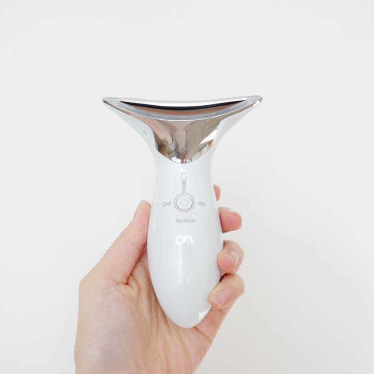 OA Aqua Galvanic Massager Face Skin Care Device.