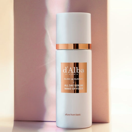 Dropped gently on the skin, With a non-clump fog spray, Moisture absorption makeup, Tightly fixed