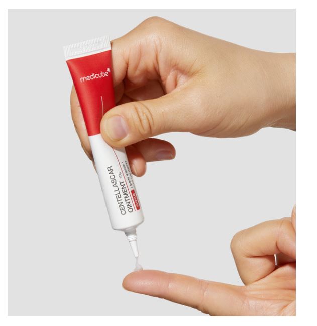MEDICUBE Red Centella Scar Ointment 15g.