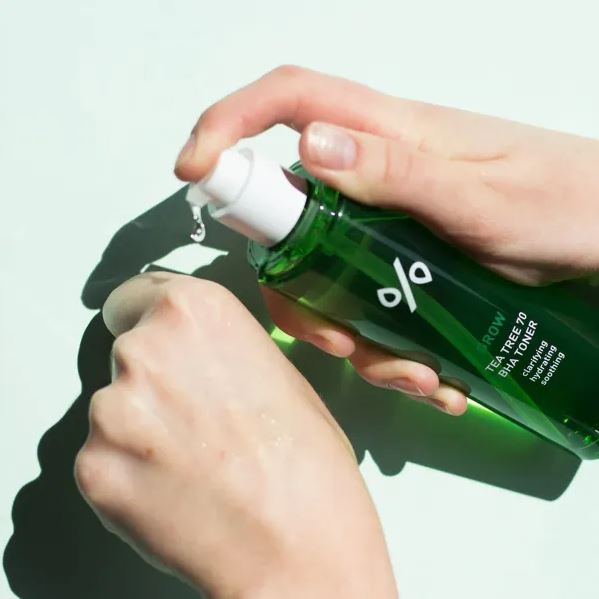 DR.CEURACLE Tea Tree Purifine 70 Toner 100ml.