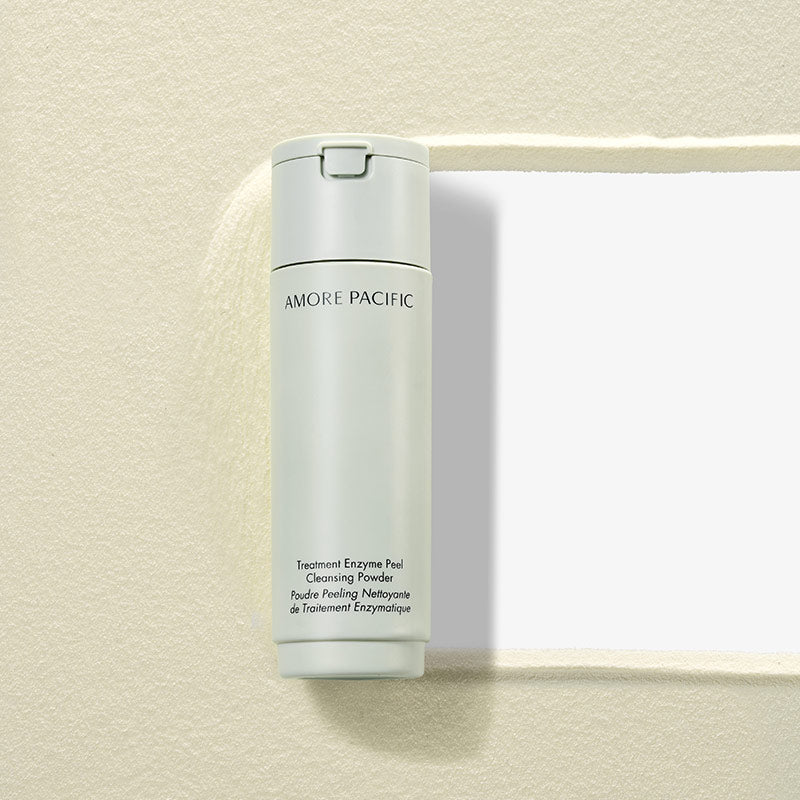 Corn Powder, Betaine, Purified Water, Limonene, Green Tea Extract Water, Glycerin