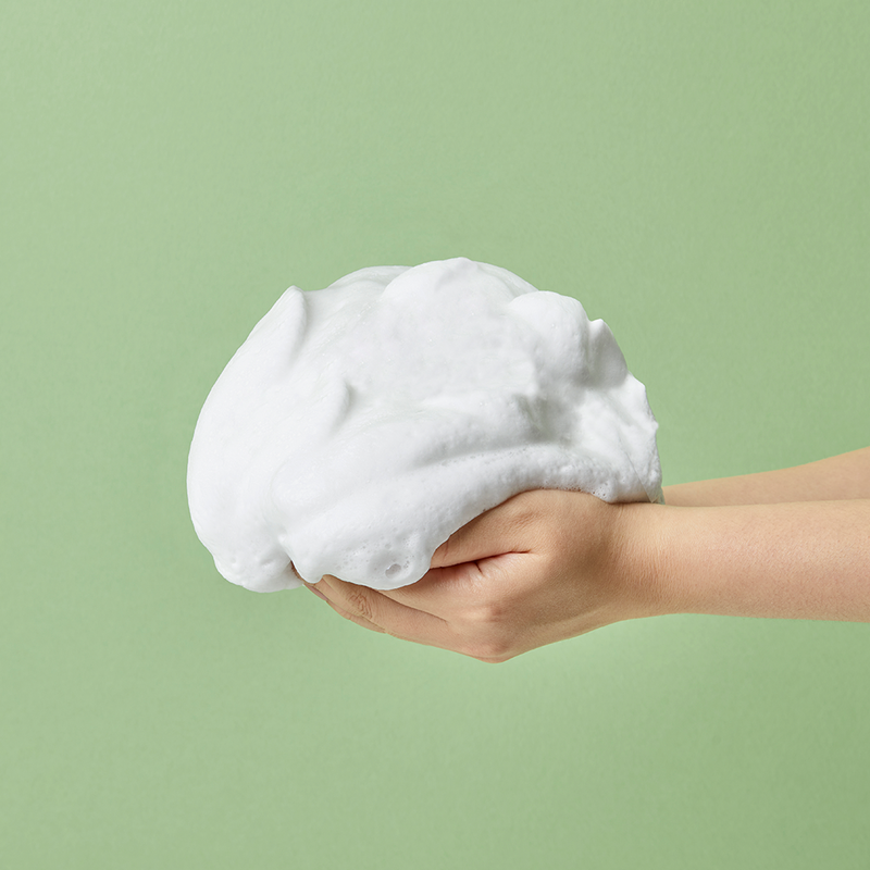COSRX Cica Creamy Foam Cleanser 150ml.