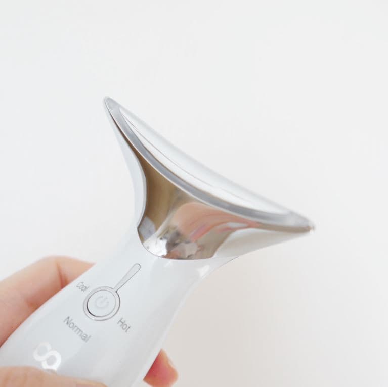 OA Aqua Galvanic Massager Face Skin Care Device.
