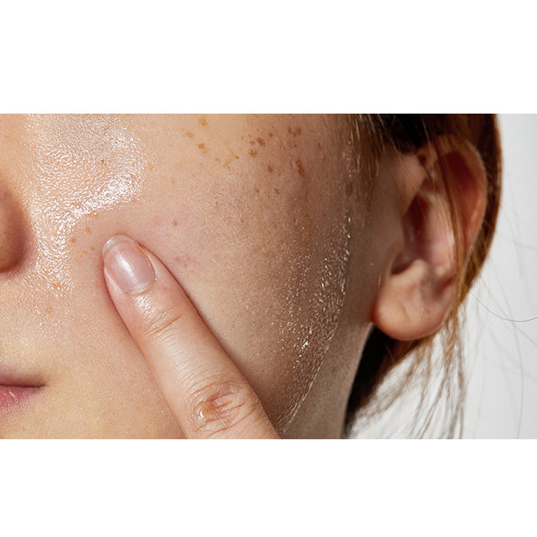 COSRX The Hyaluronic Acid 3 Serum 20ml.