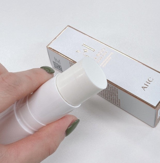 AHC H Mela Root Ampoule Stick 10g.