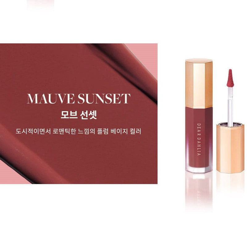 DEAR DAHLIA Petal Touch Plumping Lip Velour 3.8g.