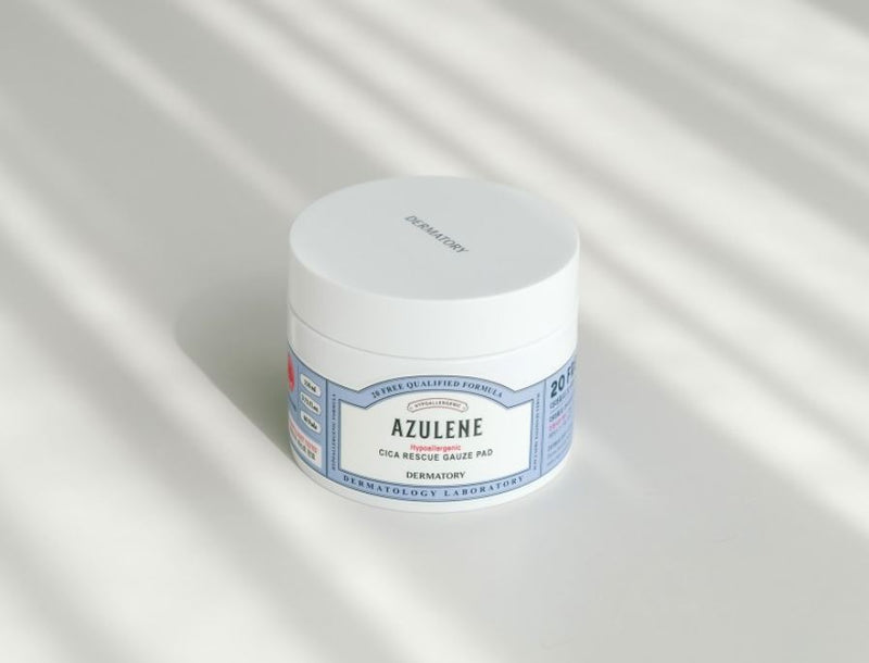 Comes with tweezers for hygienic use, Comfortable using, Hydrating, Moisturizing, Dryness