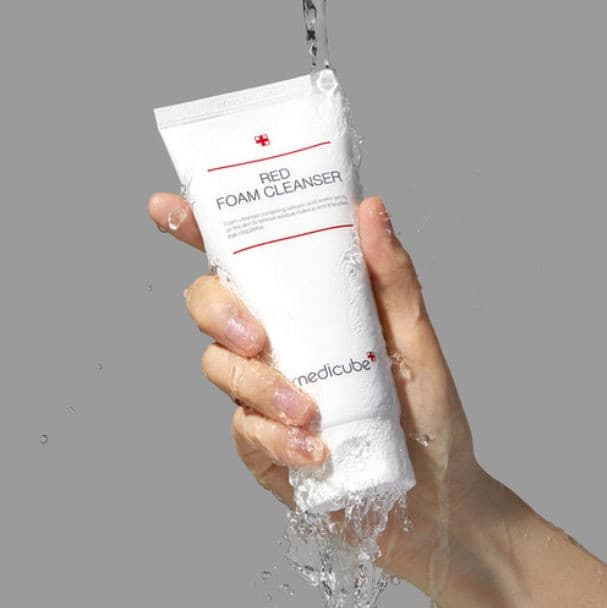 MEDICUBE Red Foam Cleanser 120ml.