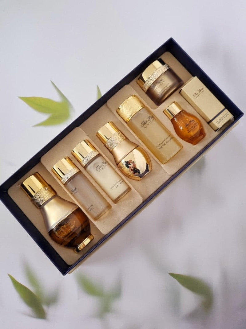 OHUI The First Geniture Ampoule Advance Set.
