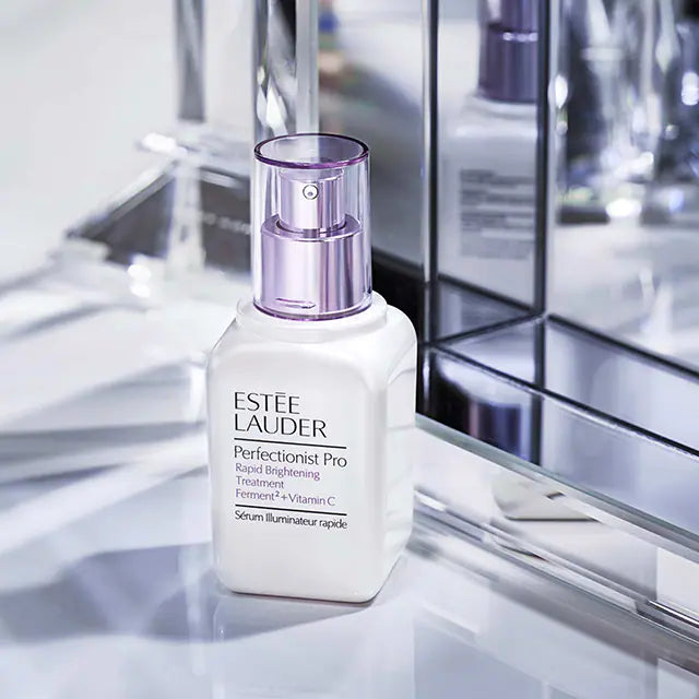 ESTEE LAUDER Perfectionist Pro Serum Rapid Brightening Treatment 50ml.