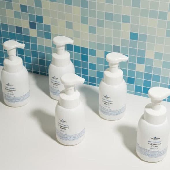 SAL THERAPY Salty Creamy Cleansing Foam 300ml.