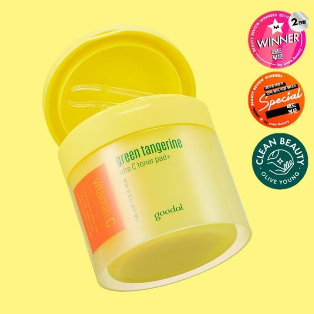 GOODAL Green Tangerine Vita C Toner Pad Plus.
