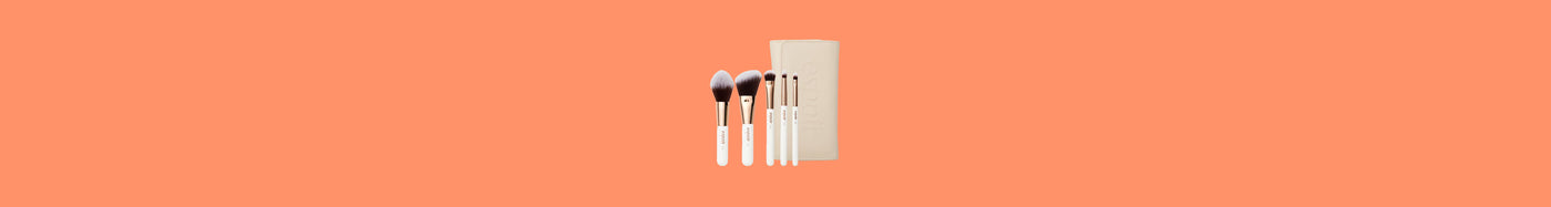 . Our cosmetic brushes offer a host of options for all makeup types, formulas, and applications.