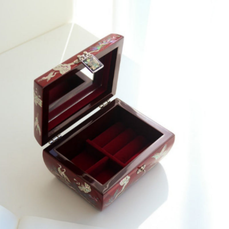 Luxury Mother-of-Pearl Curved Jewelry Box