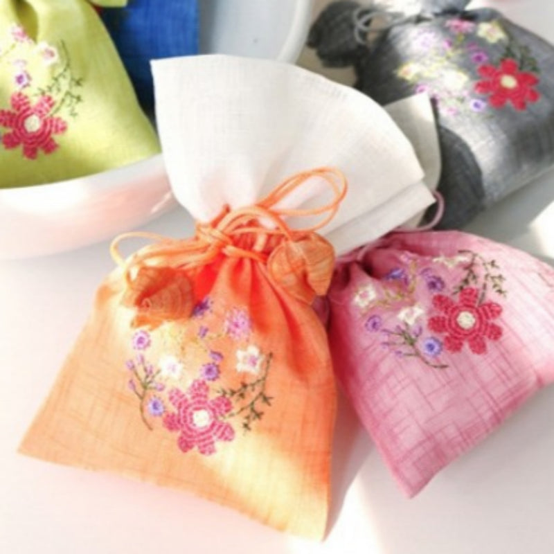 Mini Ramie Wildflower Embroidered Pouch - Random Color