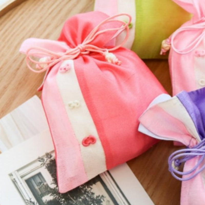 Two-Tone Silk Traditional Knot Pouch Y - Random Color