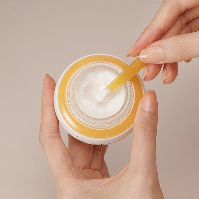 How to use SULWHASOO Essential Perfecting Firming Cream 75ml