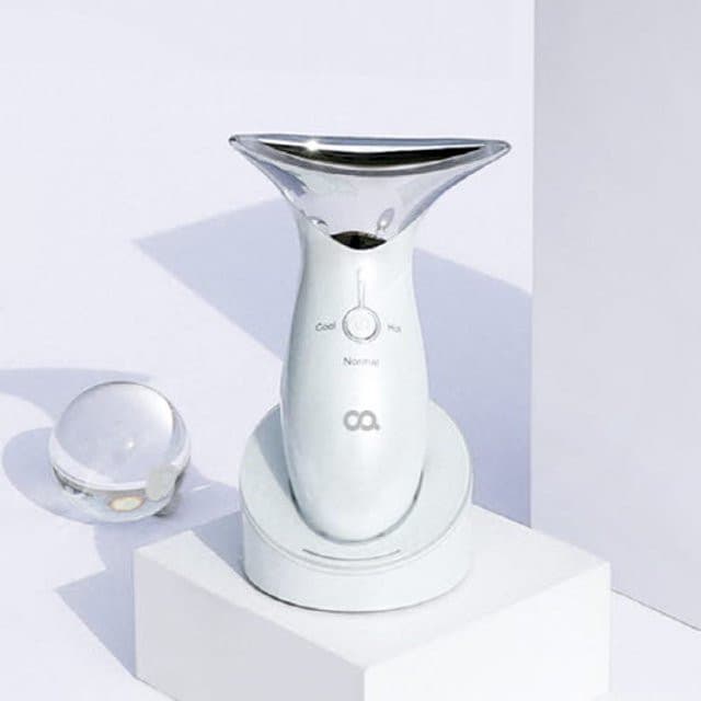 OA Aqua Galvanic Massager Face Skin Care Device.